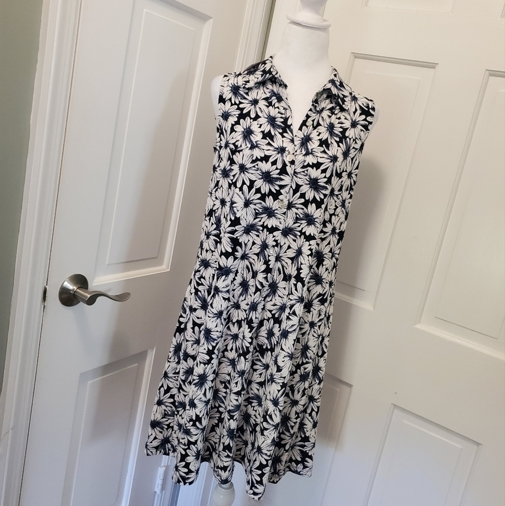 NWT Ronni Nicole Navy & White Textured Floral Shirt Dress Sleeveless, Classic